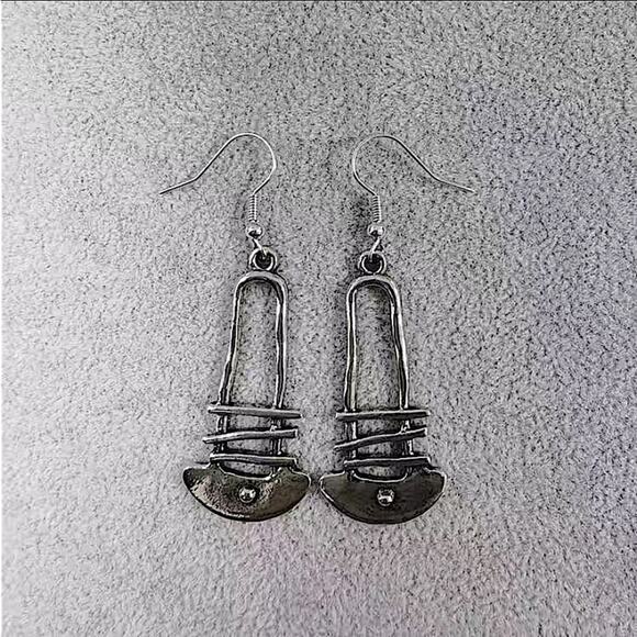 Geometric Bohemian Silver Irregular Vintage Dangle Earrings - Picture 5 of 5
